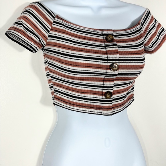 Striped crop top size small - Picture 3 of 4